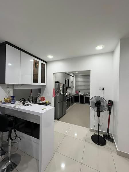 2-storey Terraced House for Sale in Mutiara Rini (Skudai) - Tommy Tai - Kitchen - PropertyGuru.com.my