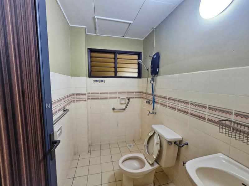 Rumah Teres 2 Tingkat untuk Dijual di Usj 16 (Subang Jaya) - Nobeille Chung - PropertyGuru.com.my