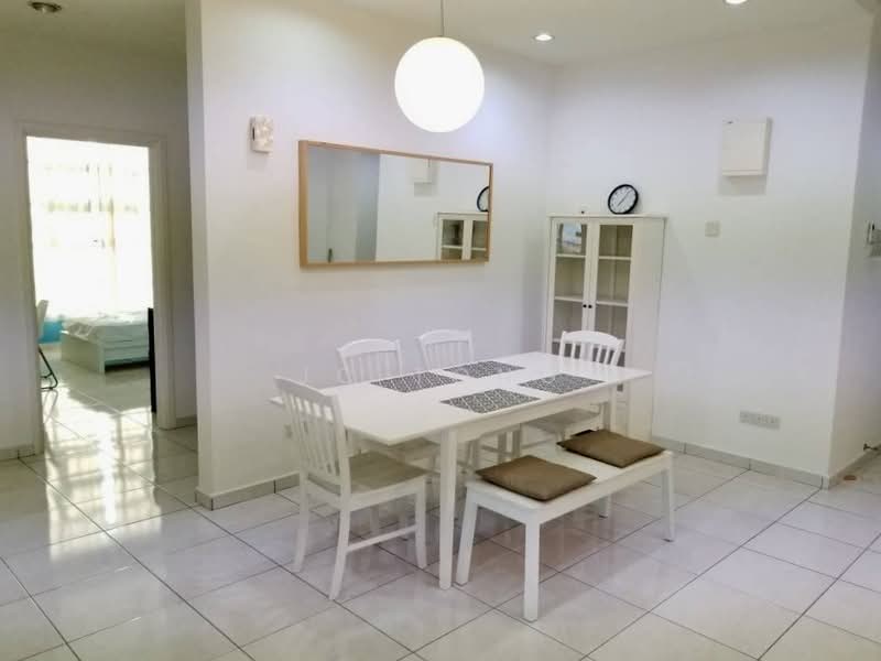 Kondominium untuk Dijual di The Brezza - JC Tong - Dining Room - PropertyGuru.com.my