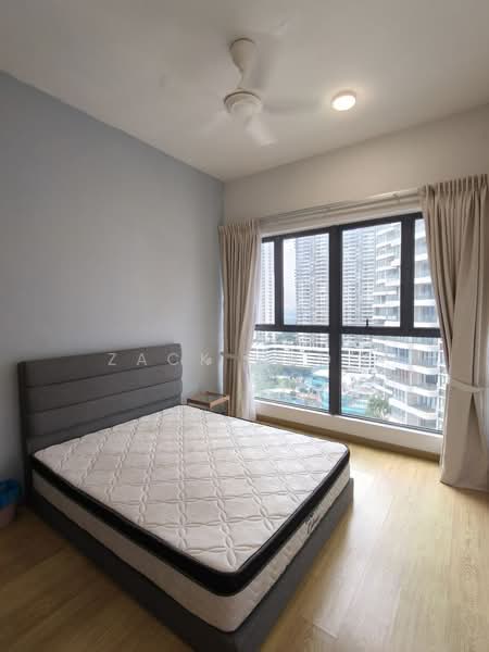 Condominium for Sale at Bay Laurel @ Country Garden Danga Bay - Zack Chow - Bedroom - PropertyGuru.com.my