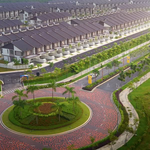 2-storey Terraced House for Sale in Bandar Tropicana Aman (Telok Panglima Garang) - Henrick Tan - Exterior - PropertyGuru.com.my