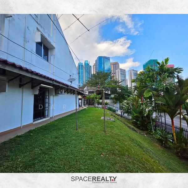 Rumah Teres 2 Tingkat untuk Dijual di Damansara Heights (Damansara Heights) - Darren Tan - Exterior - PropertyGuru.com.my
