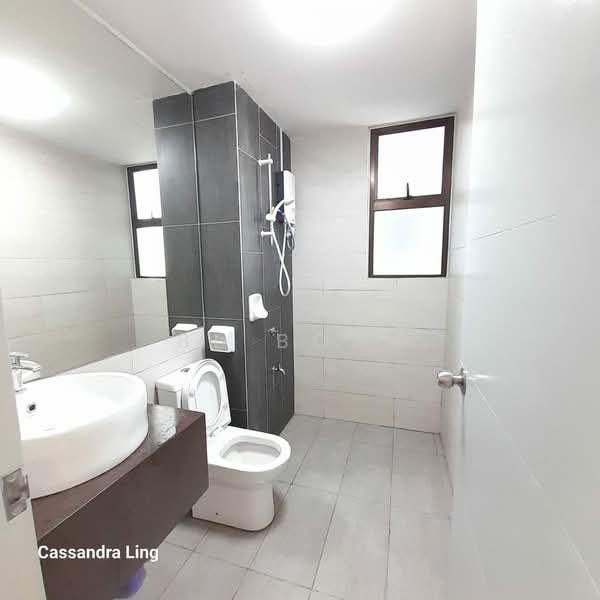 Kondominium untuk Dijual di Admiral Residences - BL Bong - PropertyGuru.com.my
