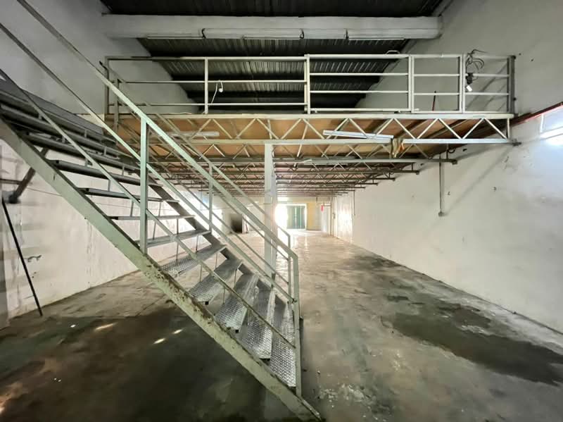 Factory for Sale in Taman Perindustrian Taming Jaya (Balakong) - Kent Fatt - Interior - PropertyGuru.com.my