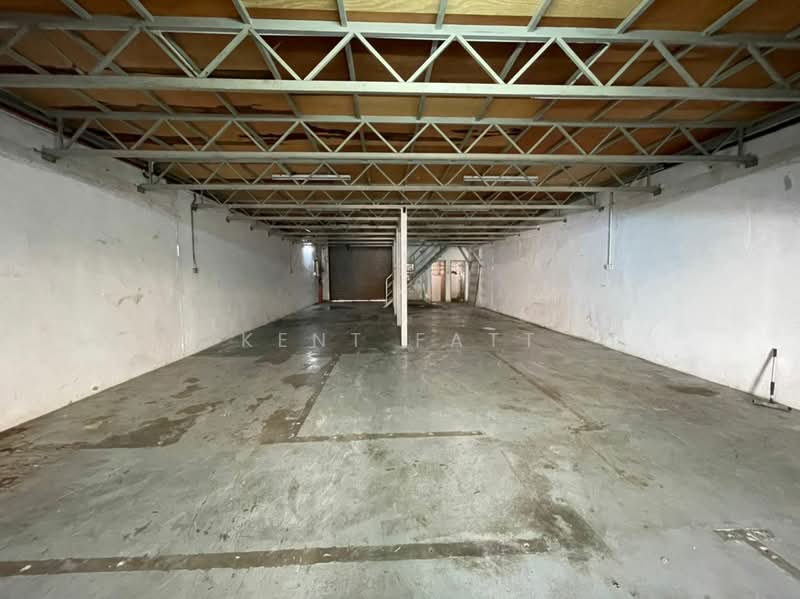 Factory for Sale in Taman Perindustrian Taming Jaya (Balakong) - Kent Fatt - Interior - PropertyGuru.com.my