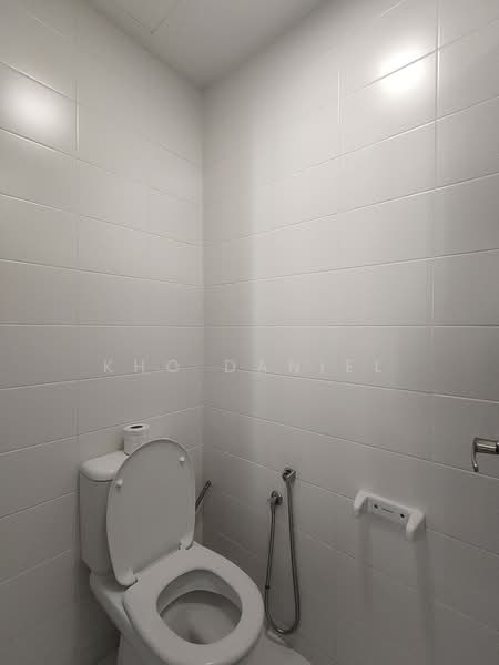 Service Residence for Sale at Trefoil - Kho Daniel - Bathroom - PropertyGuru.com.my