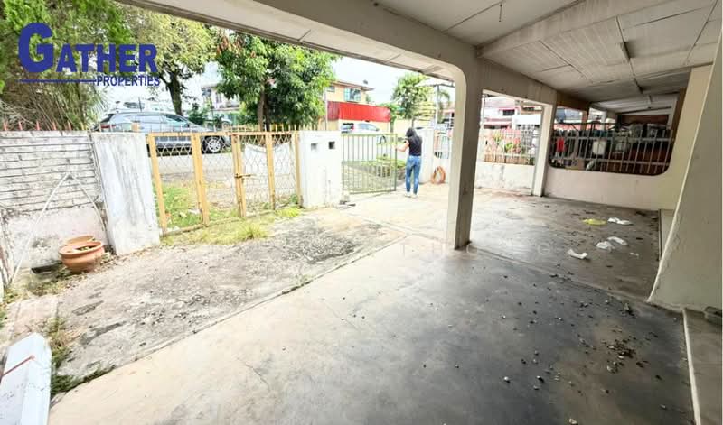 1.5-storey Terraced House for Sale in Ipoh (Perak) - Ainsley Thong - Exterior - PropertyGuru.com.my