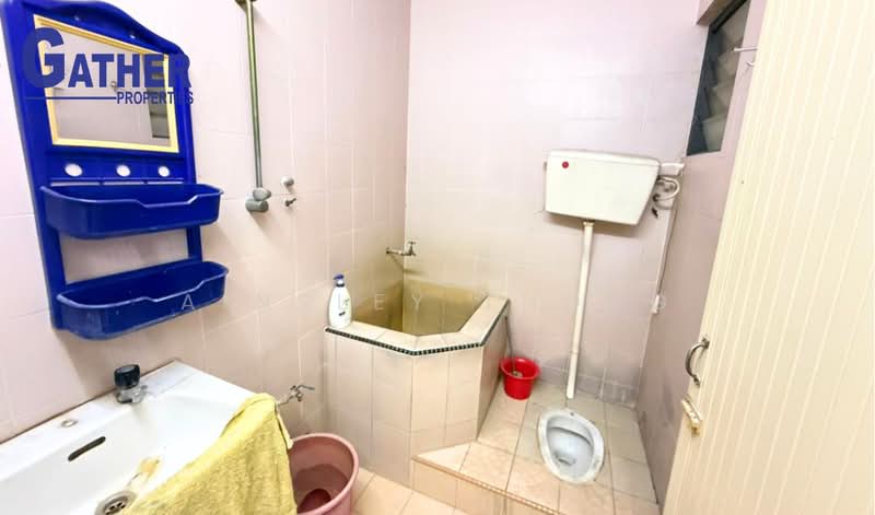 1.5-storey Terraced House for Sale in Ipoh (Perak) - Ainsley Thong - Bathroom - PropertyGuru.com.my