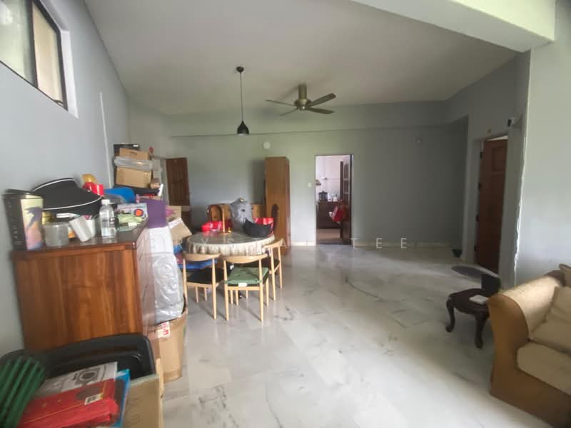 Kondominium untuk Dijual di Kondo Berjaya - Crystal Tee - Living Room - PropertyGuru.com.my