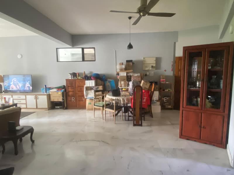 Kondominium untuk Dijual di Kondo Berjaya - Crystal Tee - Living Room - PropertyGuru.com.my