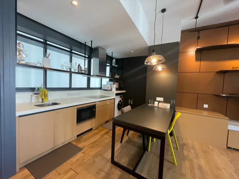 Kondominium untuk Disewa di Twy Duplex Condos - Sr. Alan NBH - Kitchen - PropertyGuru.com.my