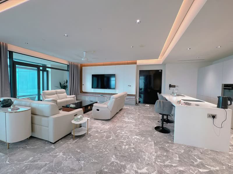 Servis Apartment untuk Disewa di Four Seasons Place - Kin CK - Living Room - PropertyGuru.com.my