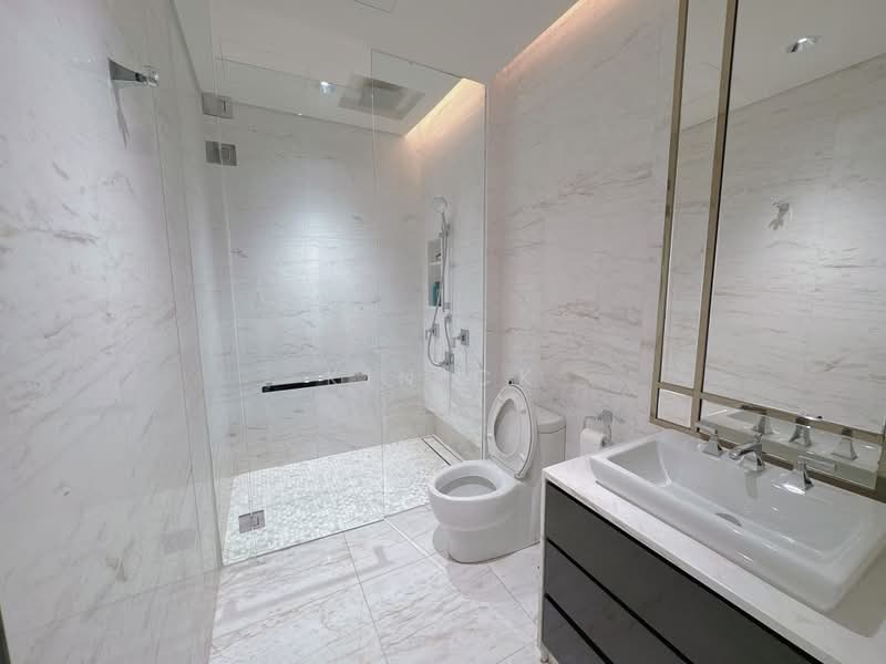 Servis Apartment untuk Disewa di Four Seasons Place - Kin CK - Bathroom - PropertyGuru.com.my