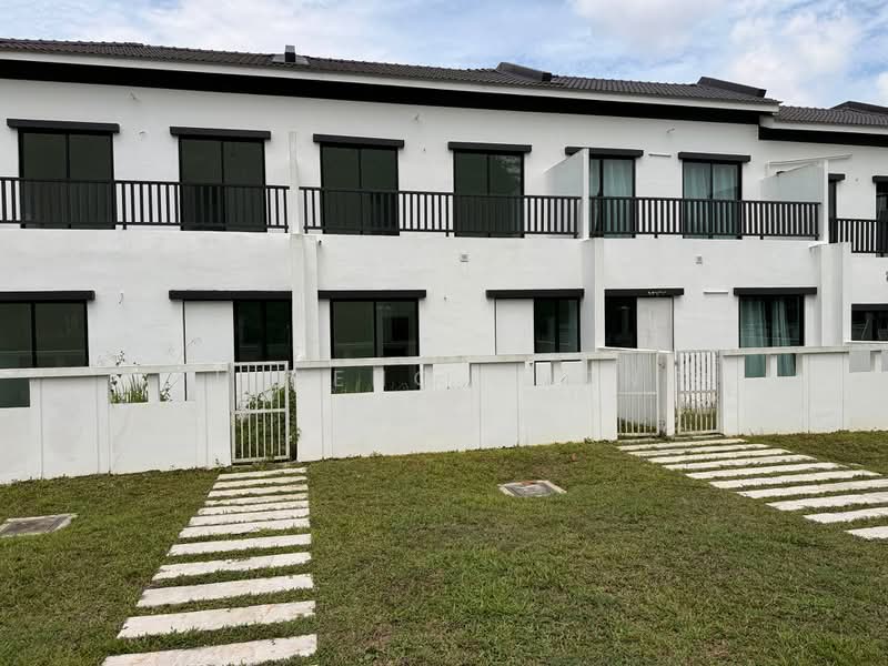 Rumah Teres 2 Tingkat untuk Dijual di Taman Kota Masai (Pasir Gudang) - Fu Heng Chong - Exterior - PropertyGuru.com.my