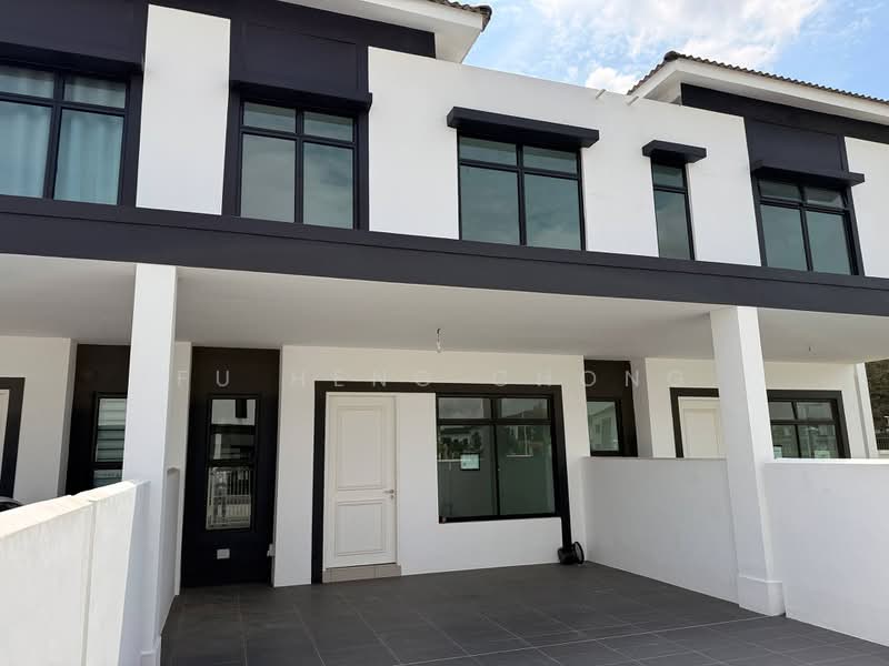Rumah Teres 2 Tingkat untuk Dijual di Taman Kota Masai (Pasir Gudang) - Fu Heng Chong - Exterior - PropertyGuru.com.my