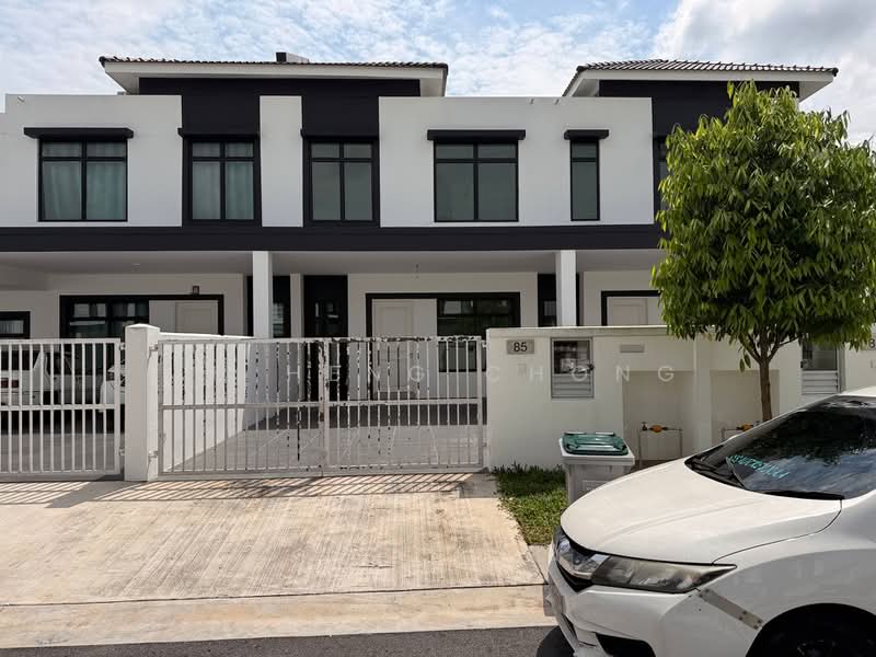 Rumah Teres 2 Tingkat untuk Dijual di Taman Kota Masai (Pasir Gudang) - Fu Heng Chong - Exterior - PropertyGuru.com.my
