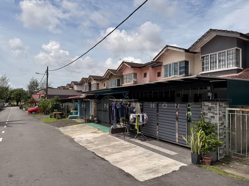 2-storey Terraced House for Sale in Taman Cahaya Masai (Pasir Gudang) - Fu Heng Chong - Exterior - PropertyGuru.com.my