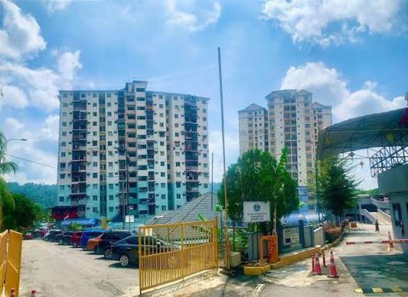Apartment for Sale at Pangsapuri Kenanga Sari - Fifi Natasya - Exterior - PropertyGuru.com.my