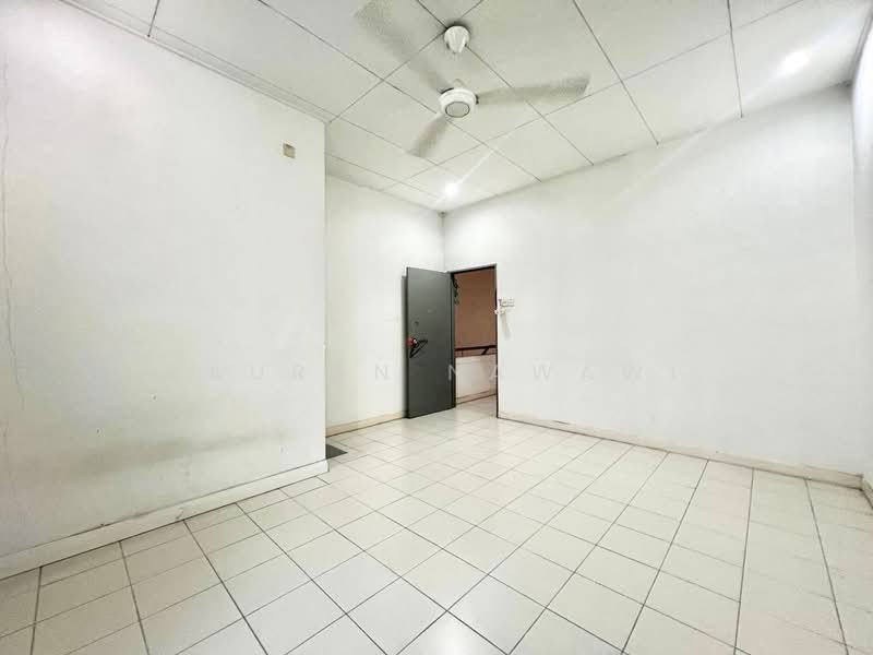 Rumah Teres 2 Tingkat untuk Dijual di Seksyen 33 (Shah Alam) - Fauran Nawawi - PropertyGuru.com.my