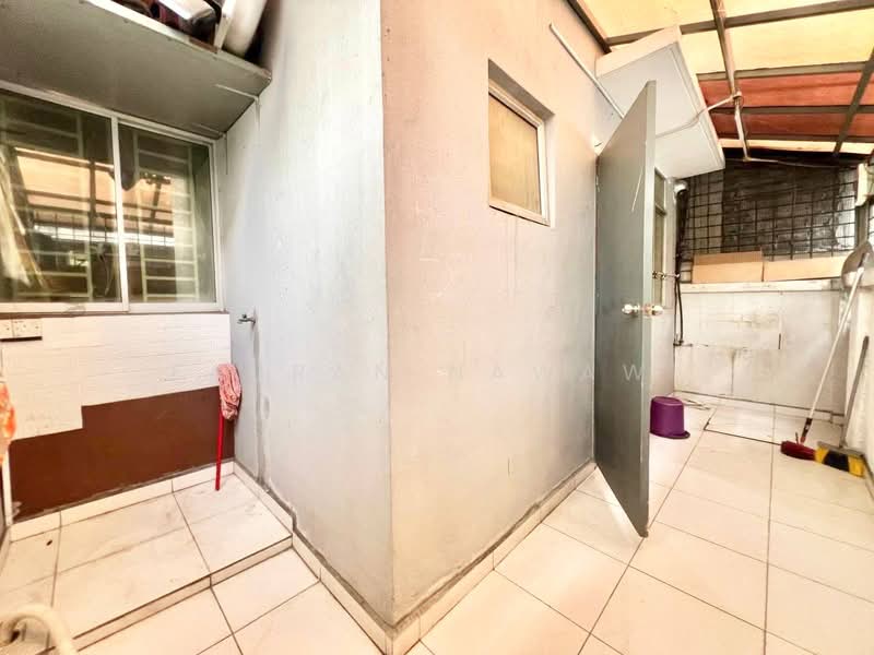 Rumah Teres 2 Tingkat untuk Dijual di Seksyen 33 (Shah Alam) - Fauran Nawawi - PropertyGuru.com.my