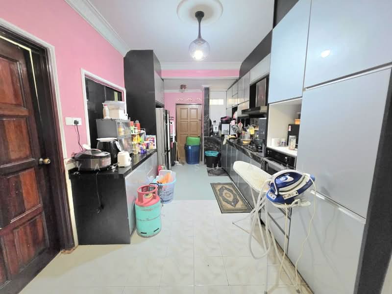 Terraced House for Sale in Taman Johan Setia (Klang) - Yazila Sulaimi - Kitchen - PropertyGuru.com.my