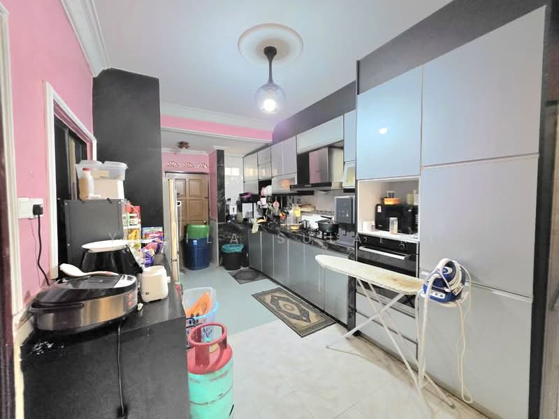 Terraced House for Sale in Taman Johan Setia (Klang) - Yazila Sulaimi - Kitchen - PropertyGuru.com.my
