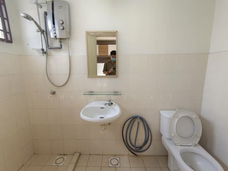 Kondominium untuk Disewa di Palm Spring @ Damansara - Cheah Wei Kit - Bathroom - PropertyGuru.com.my