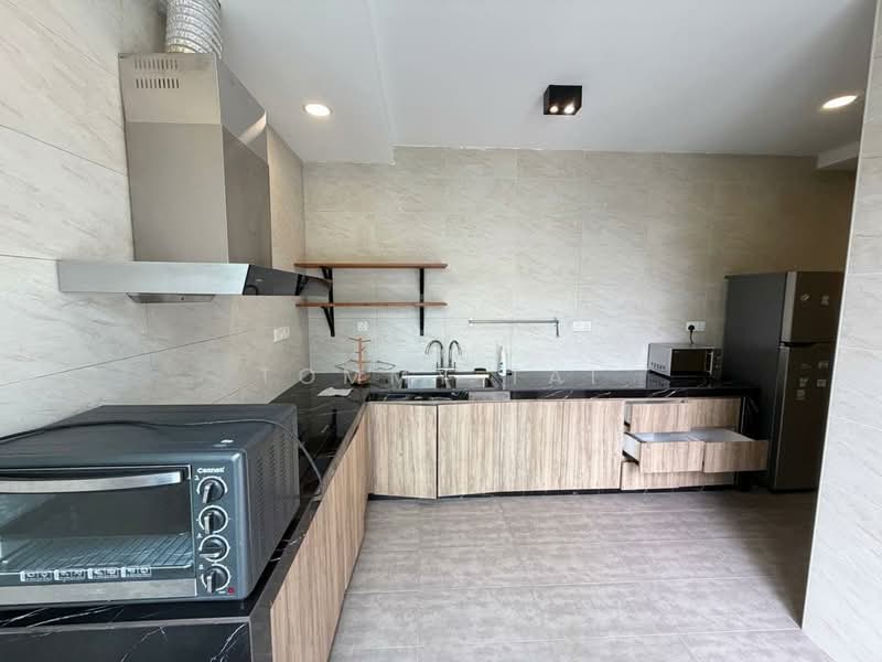 Rumah Kluster untuk Dijual di Taman Adda Heights (Tebrau) - Tommy Tai - Kitchen - PropertyGuru.com.my