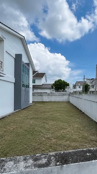 Bungalow for Sale in Nibong Tebal (Penang) - Edwin Chin - Exterior - PropertyGuru.com.my