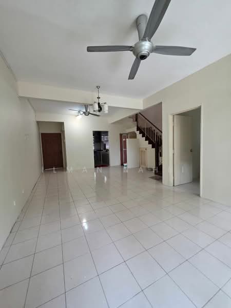 Rumah Teres 2 Tingkat untuk Dijual di Presint 9 (Putrajaya) - Ilman Nahri - Living Room - PropertyGuru.com.my