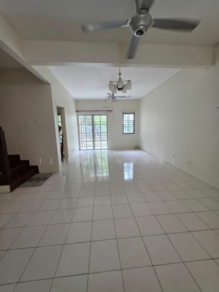 Rumah Teres 2 Tingkat untuk Dijual di Presint 9 (Putrajaya) - Ilman Nahri - Living Room - PropertyGuru.com.my