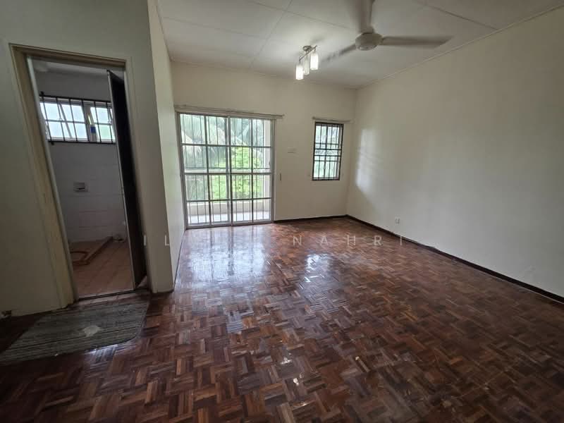 Rumah Teres 2 Tingkat untuk Dijual di Presint 9 (Putrajaya) - Ilman Nahri - Living Room - PropertyGuru.com.my