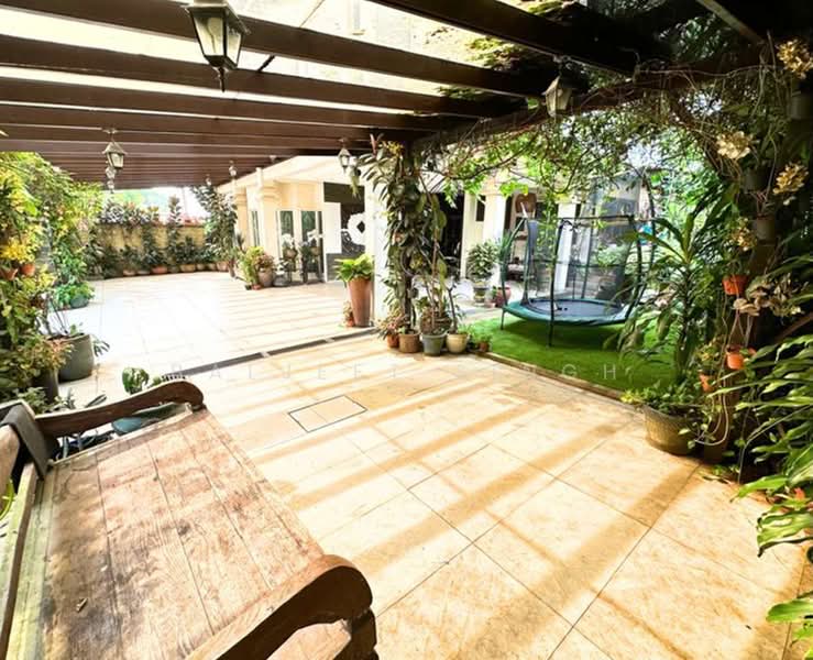 Semi-Detached House for Sale in Kelana Jaya (Petaling Jaya) - Baljeet Singh - Exterior - PropertyGuru.com.my