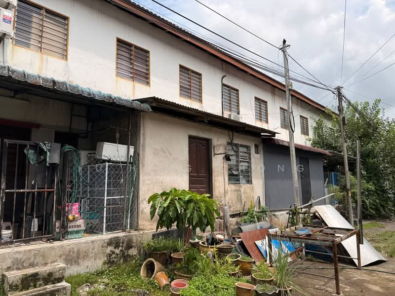 2-storey Terraced House for Sale in Taman Scientex Pasir Gudang (Pasir Gudang) - Fu Heng Chong - Exterior - PropertyGuru.com.my