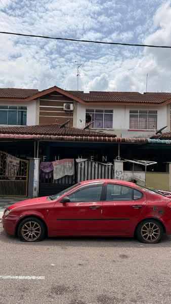 2-storey Terraced House for Sale in Taman Scientex Pasir Gudang (Pasir Gudang) - Fu Heng Chong - Exterior - PropertyGuru.com.my