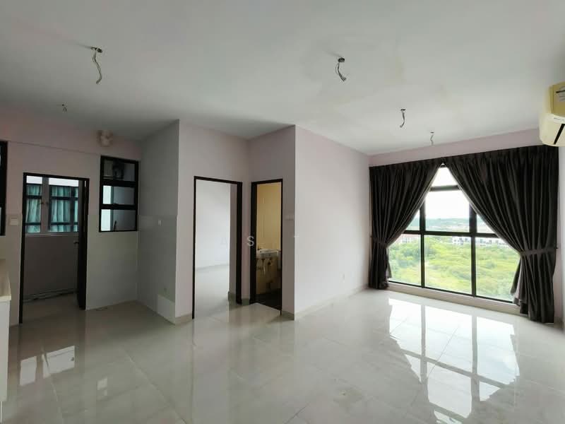 Servis Apartment untuk Dijual di The Garden Residences Premier, Skudai - Jas Tay - Living Room - PropertyGuru.com.my