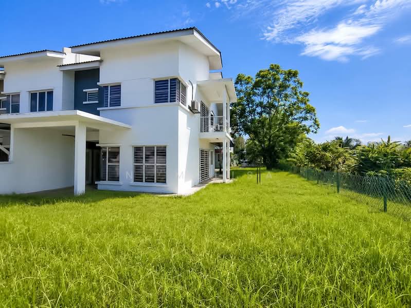 Rumah Teres 2 Tingkat untuk Dijual di Bandar Enstek (Negeri Sembilan) - N. Melisa - Exterior - PropertyGuru.com.my