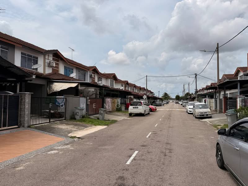 2-storey Terraced House for Sale in Taman Scientex Pasir Gudang (Pasir Gudang) - Fu Heng Chong - Exterior - PropertyGuru.com.my