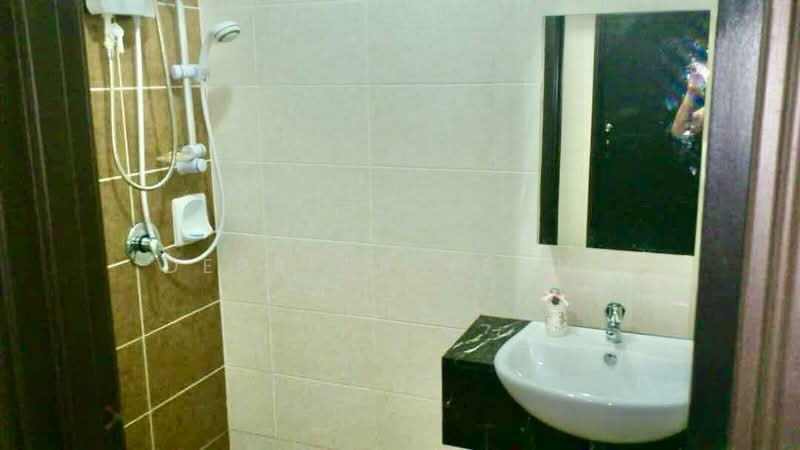 Apartment for Sale at Desa Idaman Residences - Derrick Yeong - Bathroom - PropertyGuru.com.my