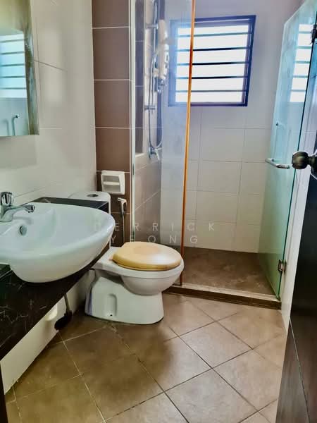 Apartment for Sale at Desa Idaman Residences - Derrick Yeong - Bathroom - PropertyGuru.com.my