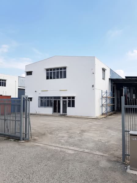 Factory for Rent in Taman Perindustrian Batu Caves (Batu Caves) - Chris Tye - Exterior - PropertyGuru.com.my