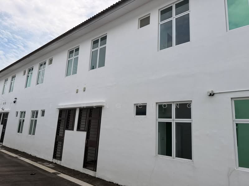 Rumah Teres 2 Tingkat untuk Dijual di Bandar Layangkasa (Pasir Gudang) - Fu Heng Chong - Exterior - PropertyGuru.com.my