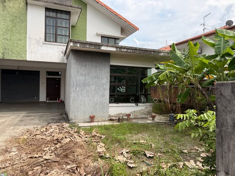 Semi-Detached House for Sale in Taman Bukit Dahlia (Pasir Gudang) - Fu Heng Chong - Exterior - PropertyGuru.com.my