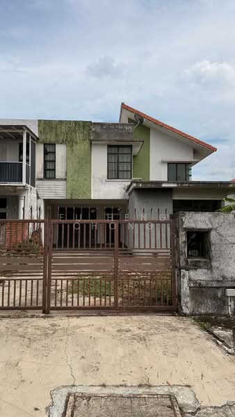 Semi-Detached House for Sale in Taman Bukit Dahlia (Pasir Gudang) - Fu Heng Chong - Exterior - PropertyGuru.com.my