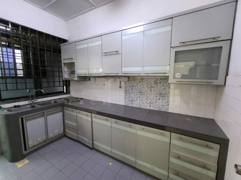 1-storey Terraced House for Sale in Taman Rinting (Masai) - Zack Chow - Kitchen - PropertyGuru.com.my