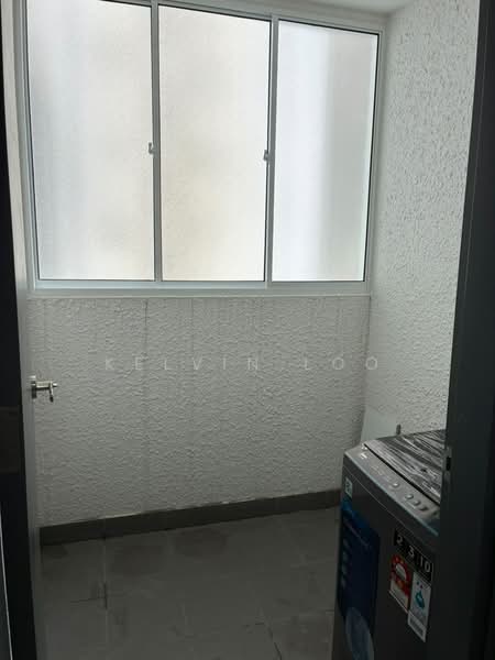Kondominium untuk Disewa di Inspirasi - Kelvin Loo - Balcony - PropertyGuru.com.my