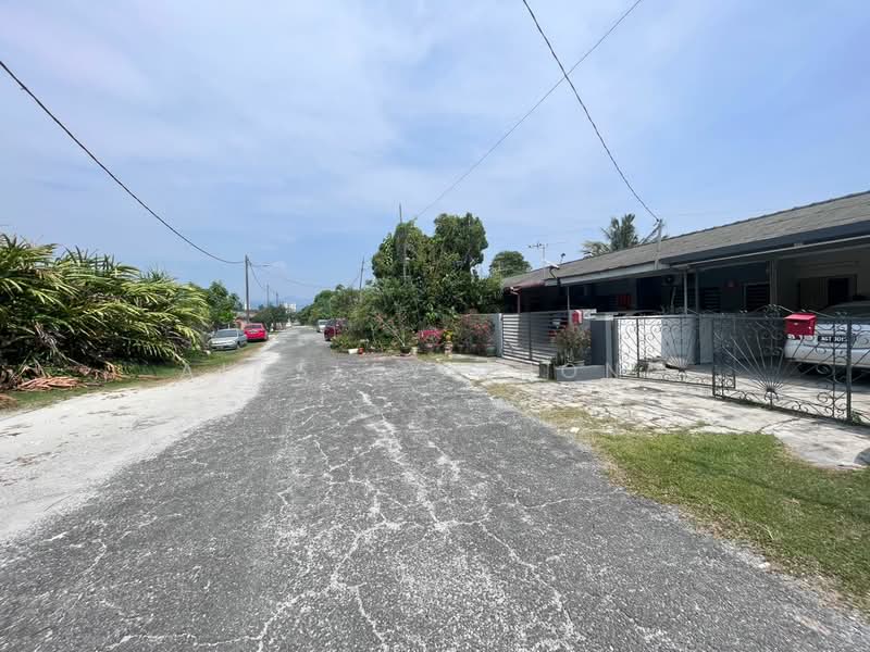 Rumah Teres 1 Tingkat untuk Dijual di Taman Star (Ipoh) - Ainsley Thong - Exterior - PropertyGuru.com.my