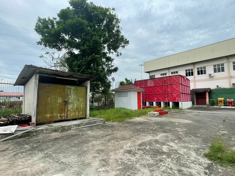 Detached Factory for Rent in Kawasan Perindustrian Temenggong (Tebrau) - Tryphaena Tan - Exterior - PropertyGuru.com.my