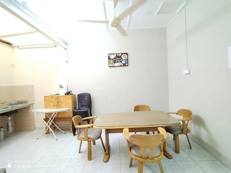 1-storey Terraced House for Rent in Ipoh Garden (Ipoh) - Jeff Tan - Dining Room - PropertyGuru.com.my