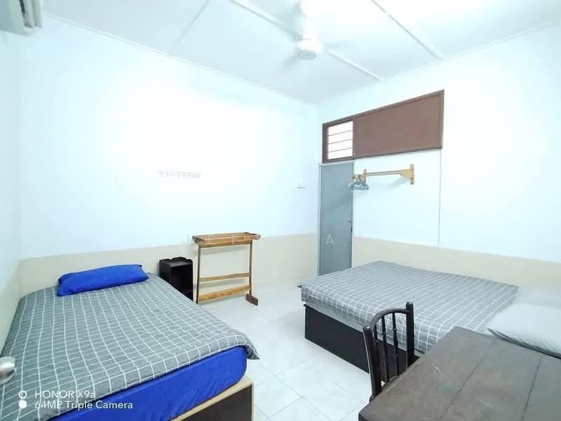 1-storey Terraced House for Rent in Ipoh Garden (Ipoh) - Jeff Tan - Bedroom - PropertyGuru.com.my